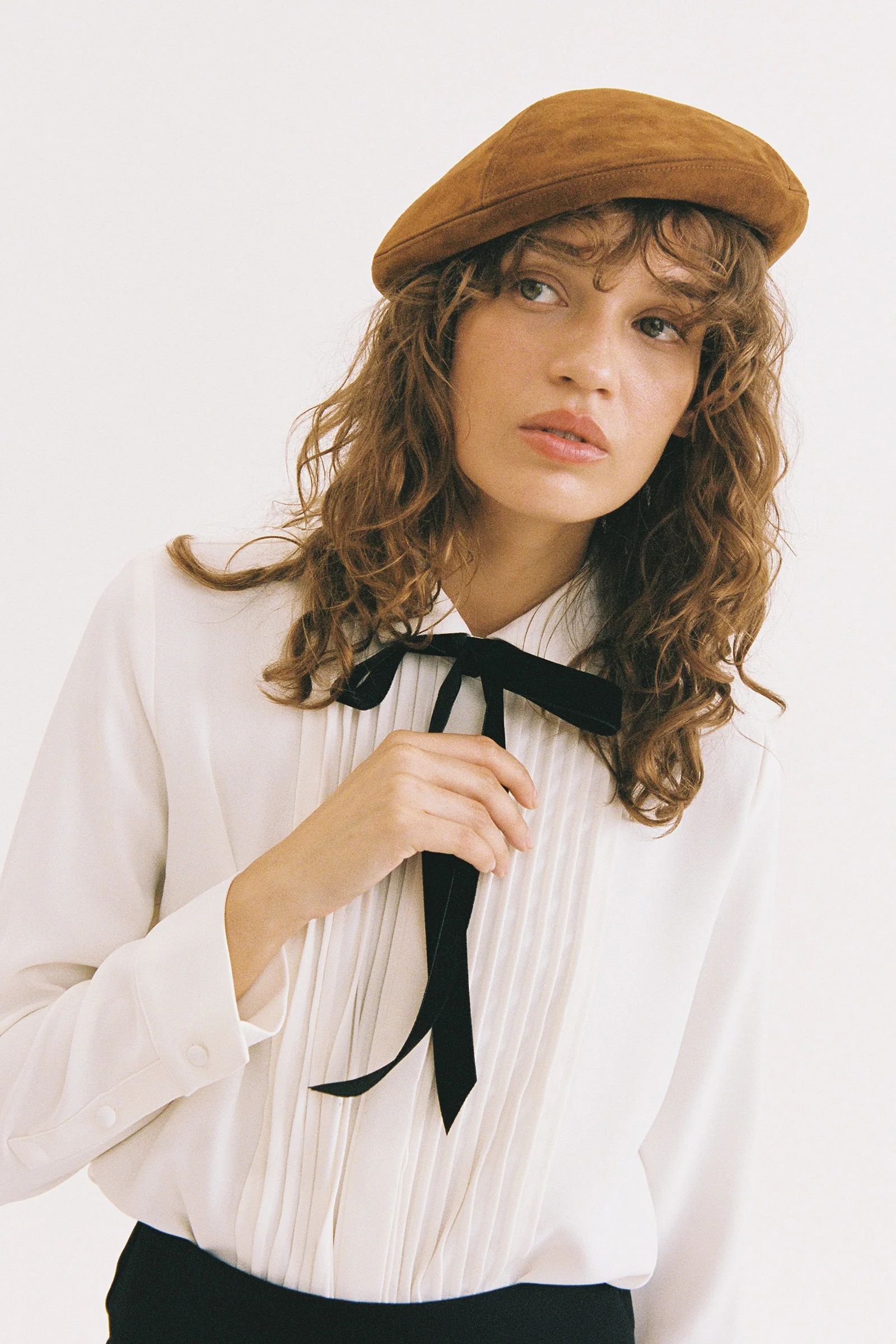 Priya Beret - Tobacco - Image 7