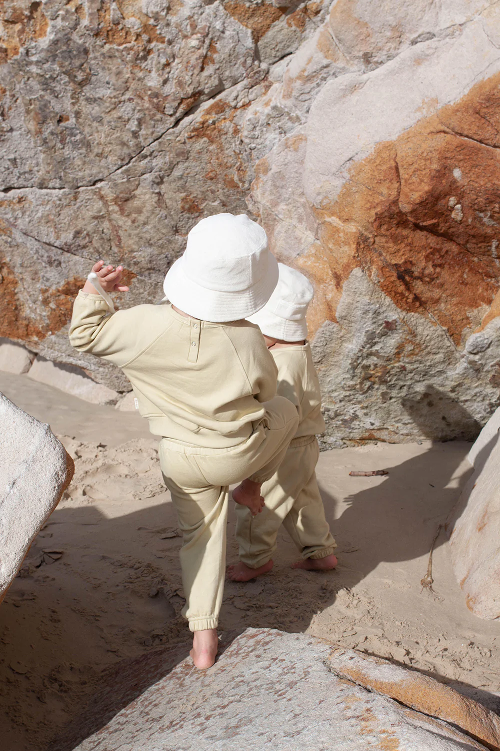 Wave Bucket - Beige Terry - Kids - Image 4